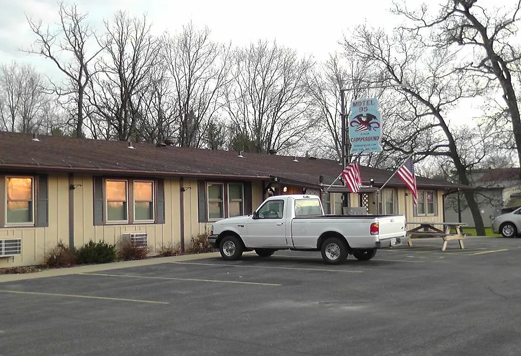 Motel 95 & Campground-1